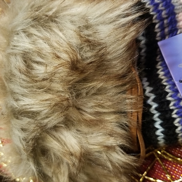 High Sierra Fur Knit Slipper Socks Size: 6-7 - Picture 4 of 6